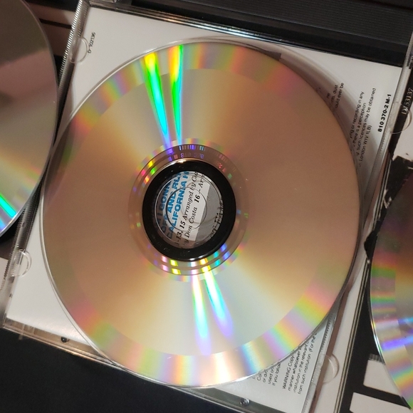 Patsy Cline, Lesley Gore, and Johnny Cash - Picture 5 of 6